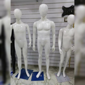 Mannequin Adeloscent